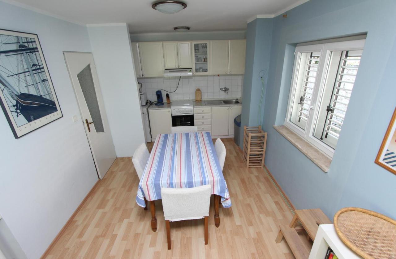 Apartment Maestral Rovinj Exteriör bild